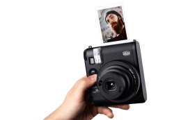 Fujitsu Fujifilm Instax Mini 99 62 x 46 mm Czarny