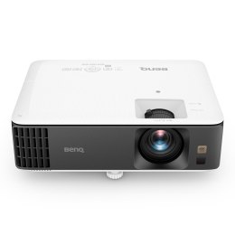 BenQ BenQ TK700 projektor danych Projektor o standardowym rzucie 3200 ANSI lumenów DLP UHD 4K (3840x2160) Kompatybilność 3D Czarny, B